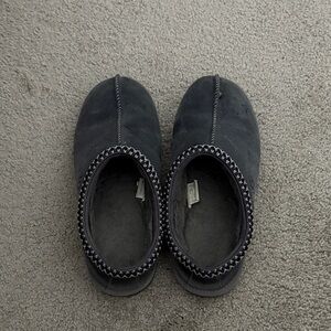 Gray Ugg Slippers Tasman